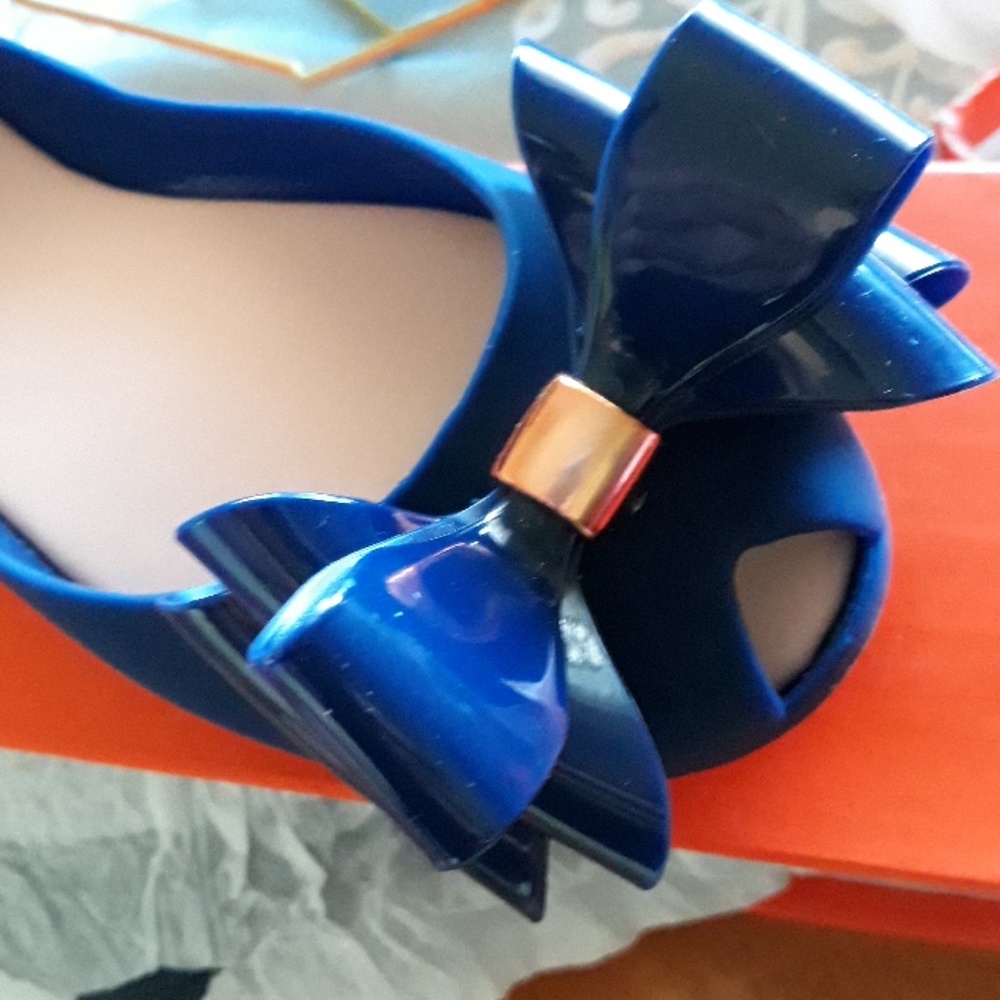 Royal blues Silicon flats